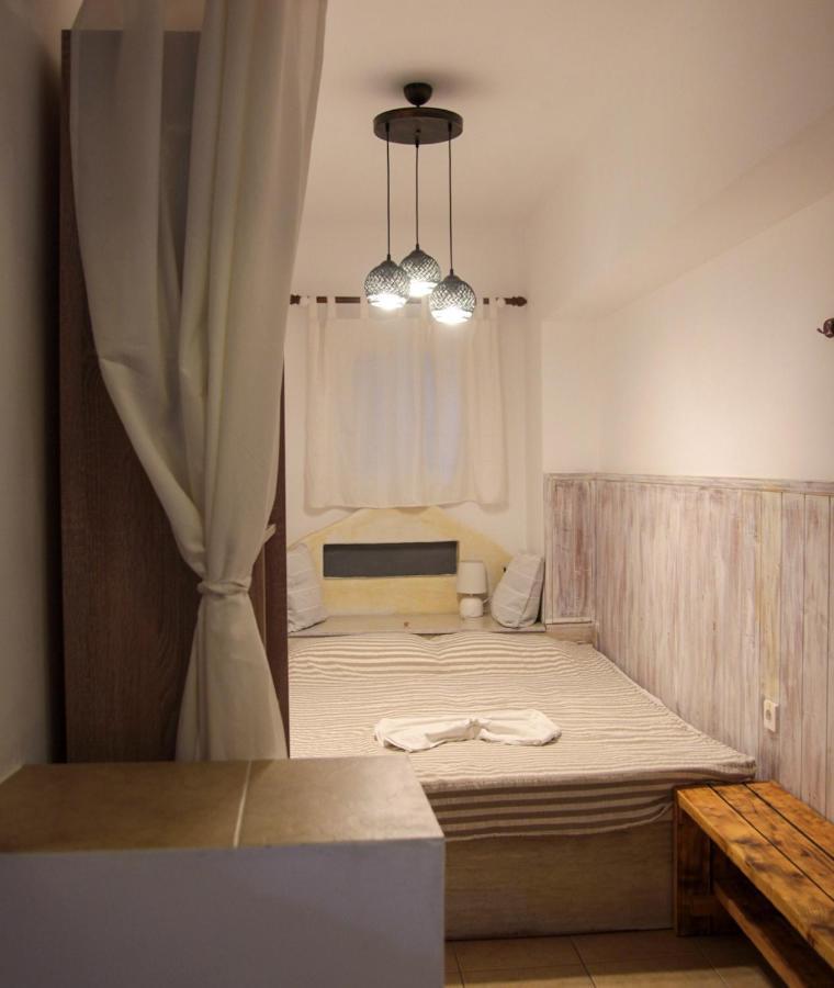 Christos Studios And Family Apartments Stegna Eksteriør bilde