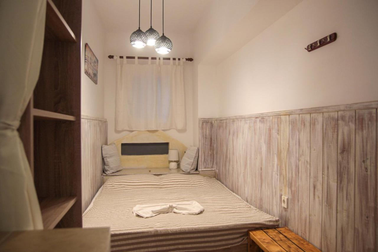 Christos Studios And Family Apartments Stegna Eksteriør bilde