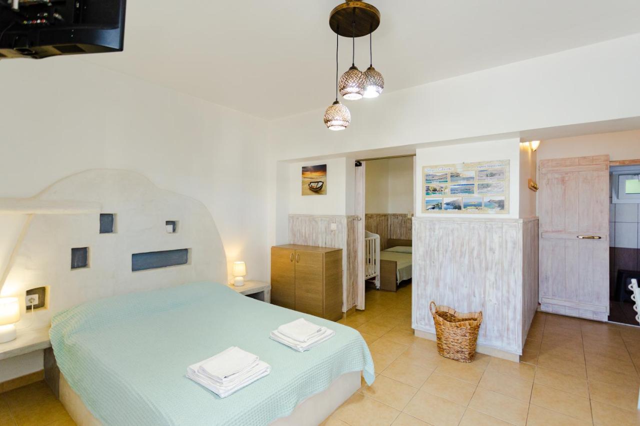 Christos Studios And Family Apartments Stegna Eksteriør bilde